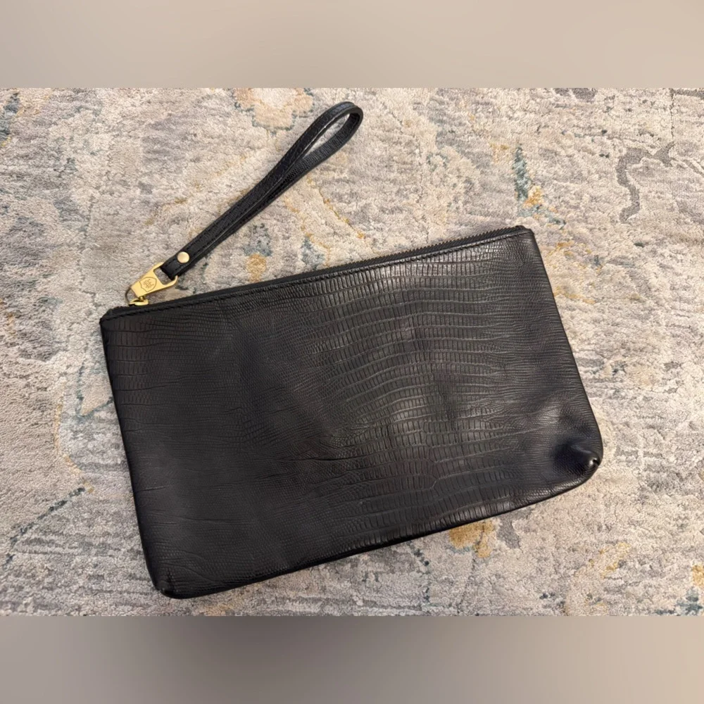Massimo Dutti Leather Clutch / Wallet Purse